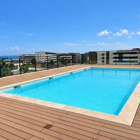 Solemare 402 By Avecoeur *