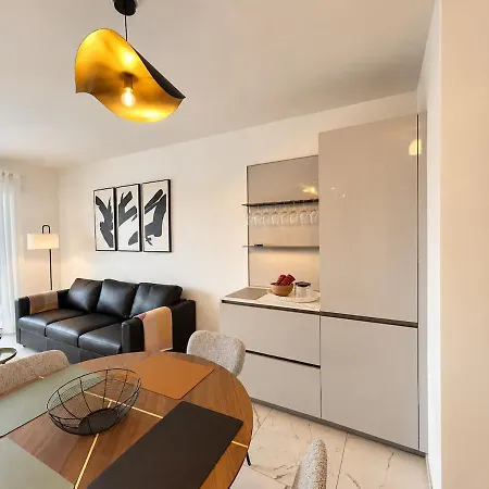 Apartment Solemare 402 By Avecoeur Villeneuve-Loubet
