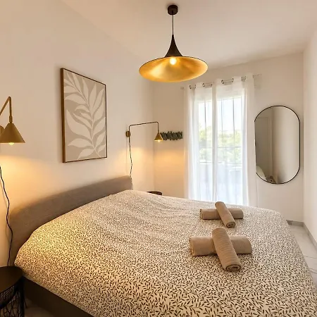 Solemare 402 By Avecoeur * Villeneuve-Loubet